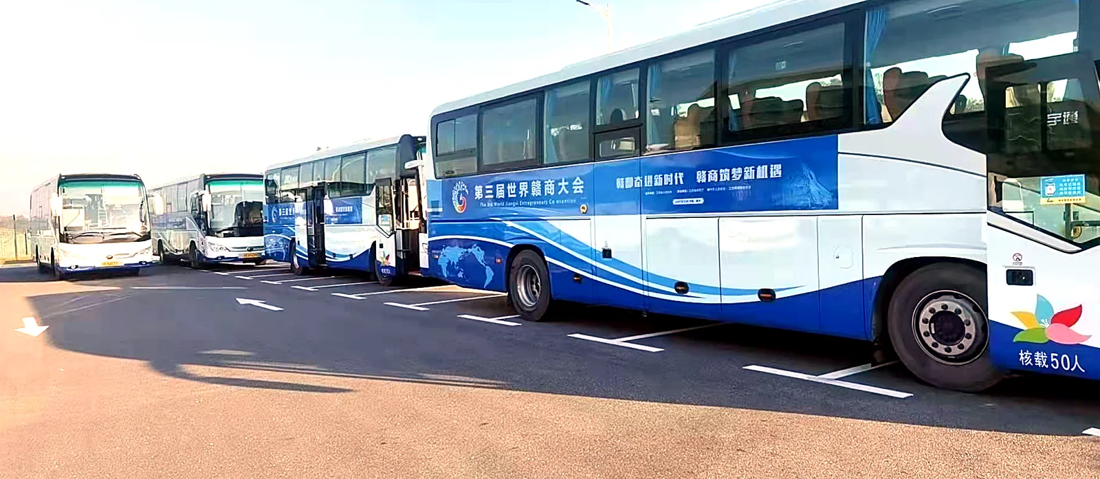 神州汽运车队集结待发实拍（车牌已打码）